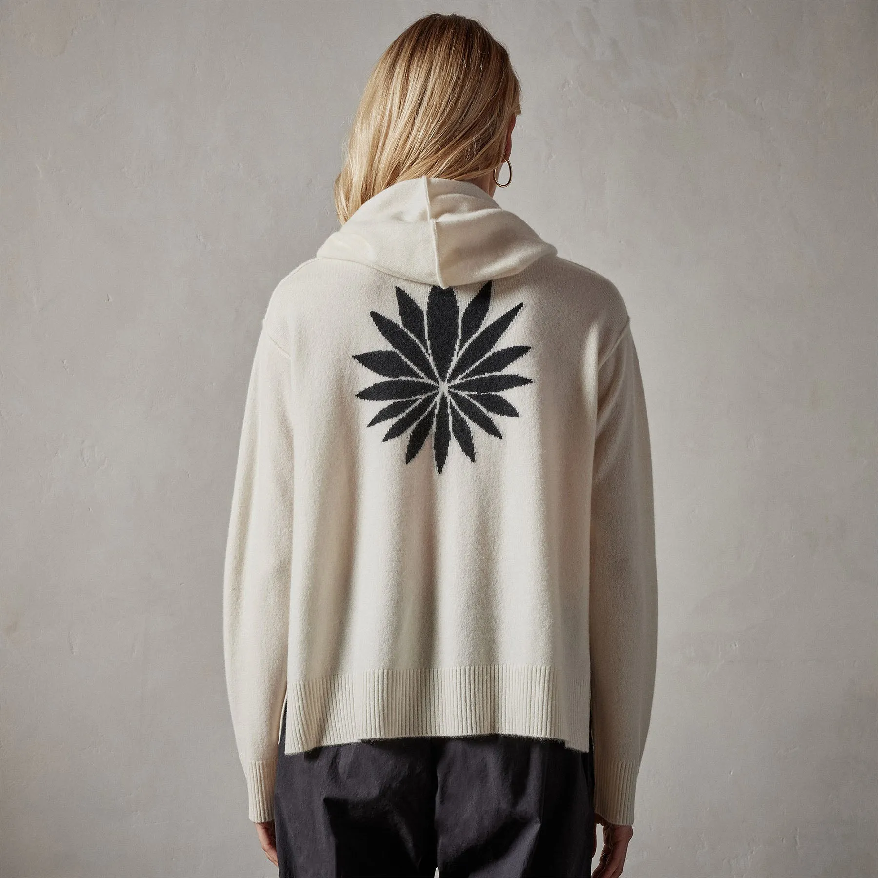 Agave Graphic Hoodie - Ivory/Black