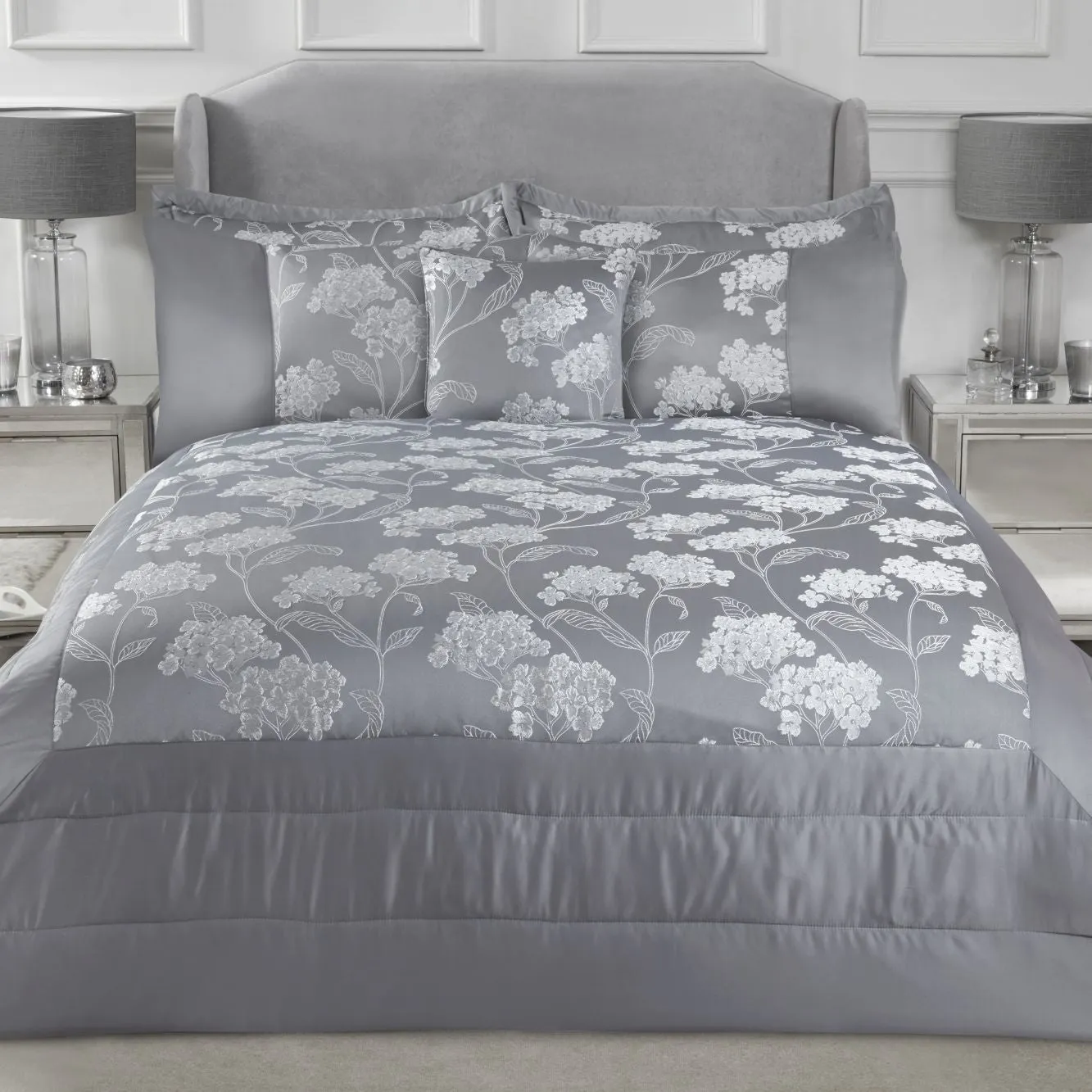 Blossom Silver Embellished Jacquard Quilted Bedspread Set (220cm x 240cm)