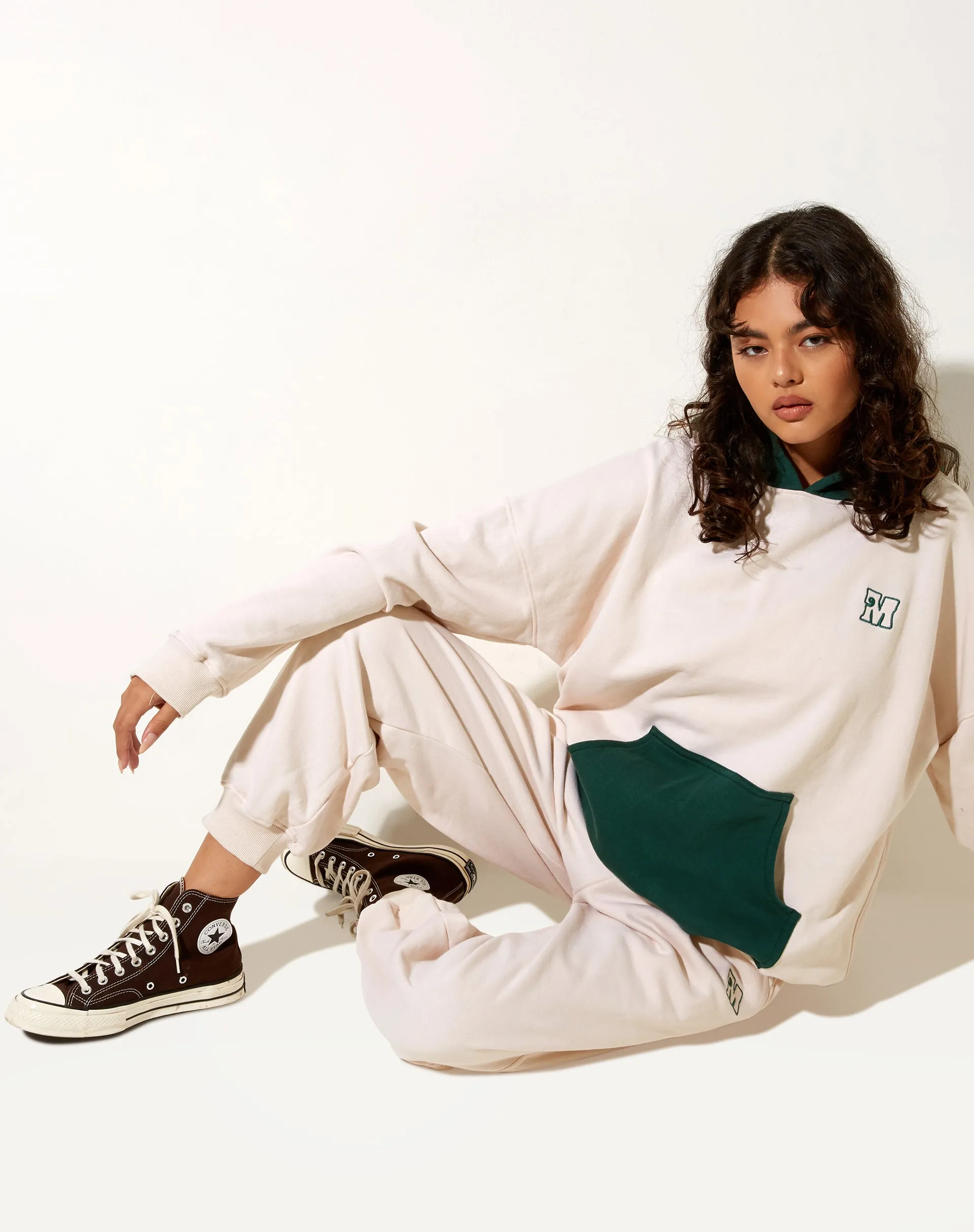 Oversize Hoodie in Forest Green Winter White M Embro